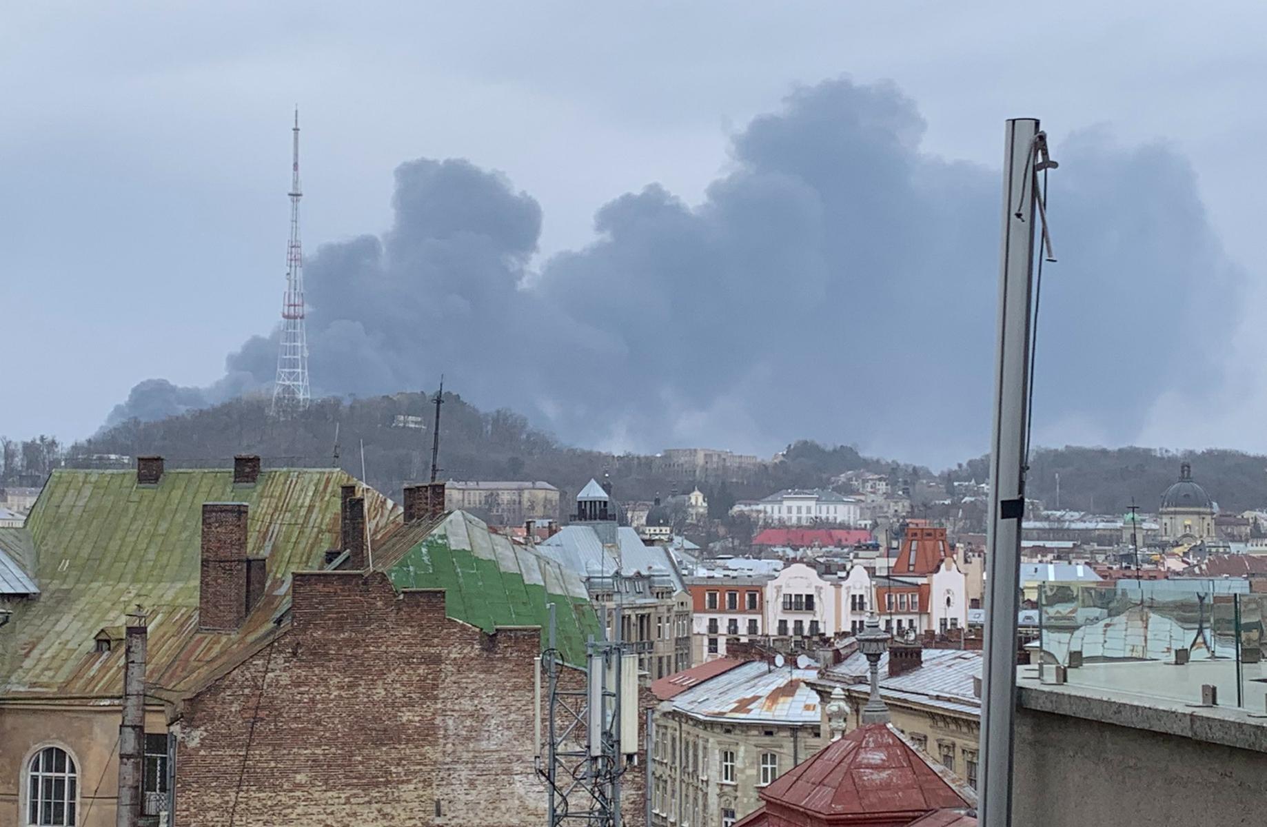 Război Rusia - Ucraina. Explozii puternice lângă Liov