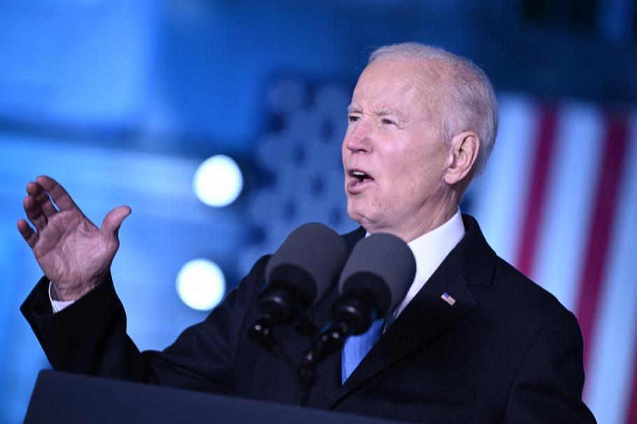 Măsuri fără precedent anunţate de Joe Biden: un milion de barili de petrol pe zi pentru a reduce impactul războiului asupra preţului carburanţilor Măsuri fără precedent anunţate de Joe Biden: un milion de barili de petrol pe zi pentru a reduce impactul războiului asupra preţului carburanţilor