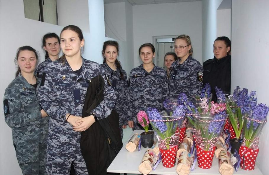 27 de elevi ai unui liceu militar din Ucraina au ajuns la Colegiul Militar din Breaza