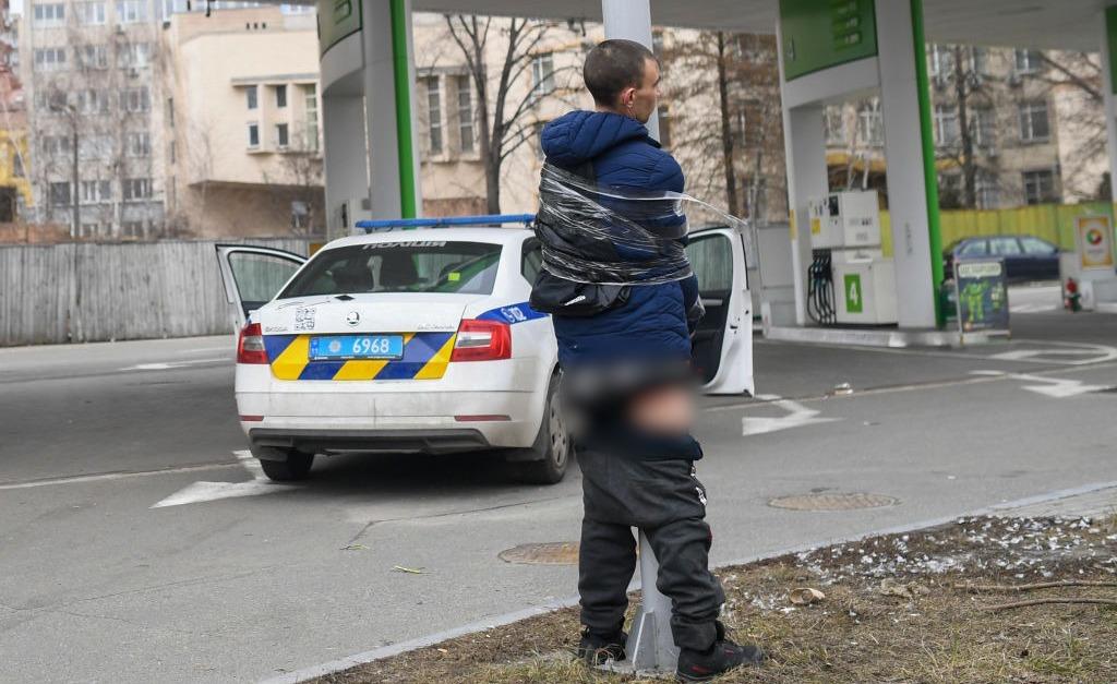 Ucrainean pedepsit pentru că a furat