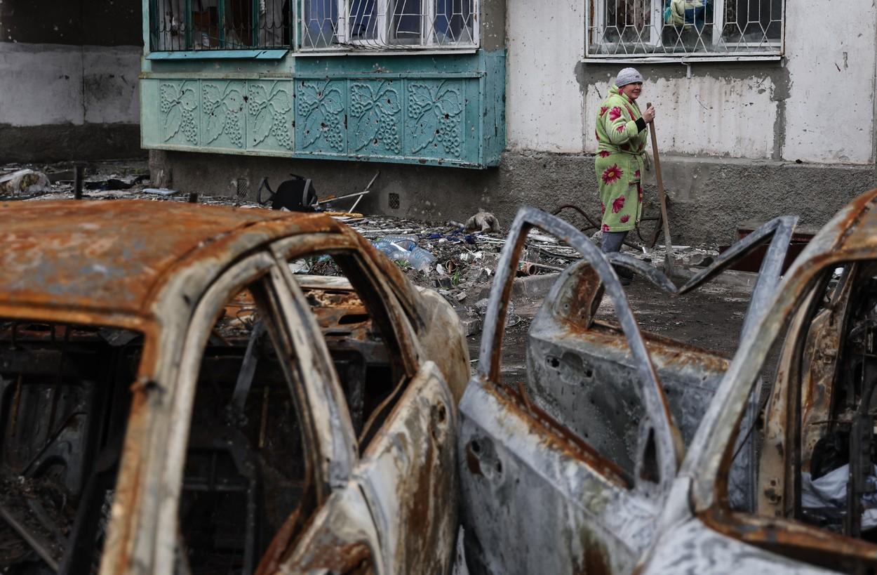 Război Rusia - Ucraina, ziua 49 LIVE TEXT. Peste 20.000 de morţi îm Mariupol, anunţă primarul. Zeci de mii de civili aşteaptă să fie evacuaţi din oraşul asediat