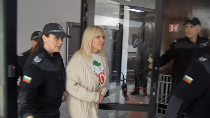 Elena Udrea rămâne în arest în Bulgaria, până la o decizie definitivă în privinţa extrădării