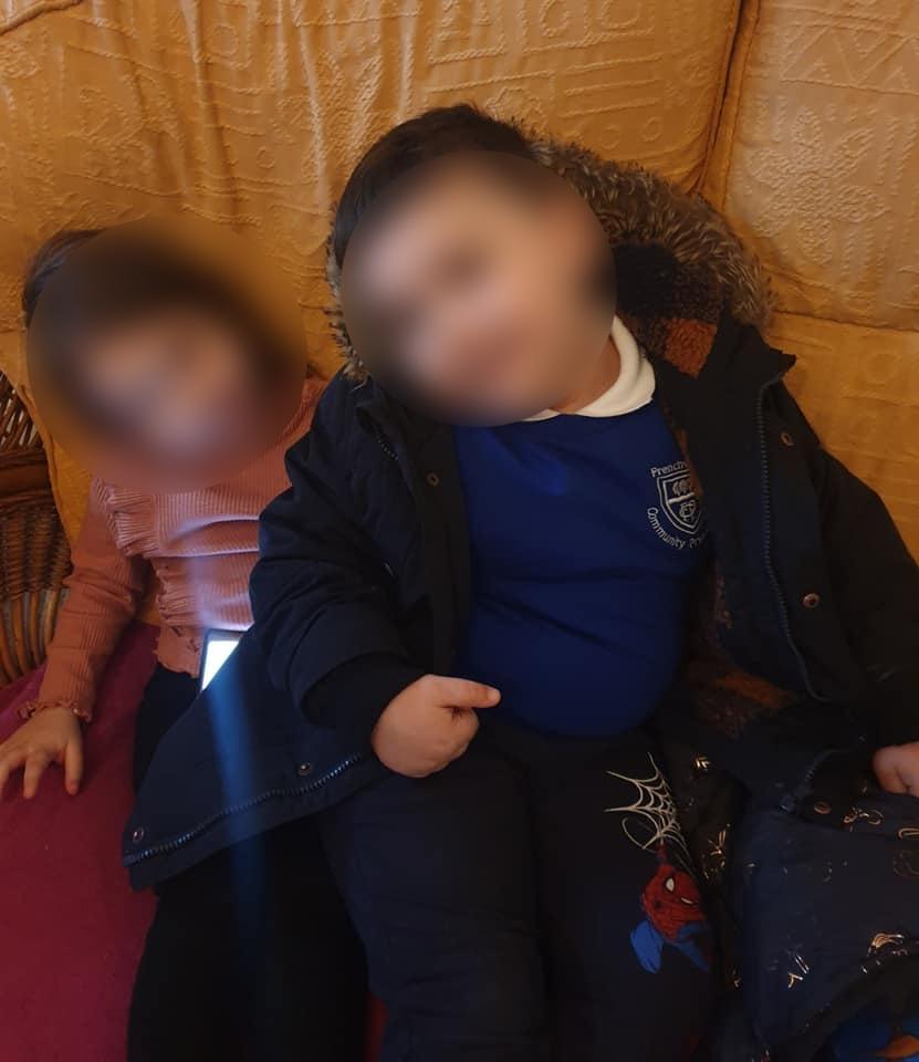 Doi fraţi de trei şi cinci ani, morţi într-un incendiu cumplit care le-a mistuit casa din Anglia