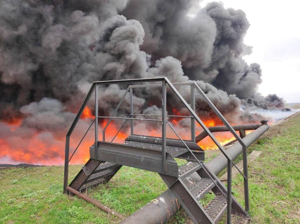 Război Rusia - Ucraina, ziua 52 LIVE TEXT. Incendiu la o rafinărie de 5.000 de metri pătraţi din estul Ucrainei. Nu e prima dată când ruşii o bombardează