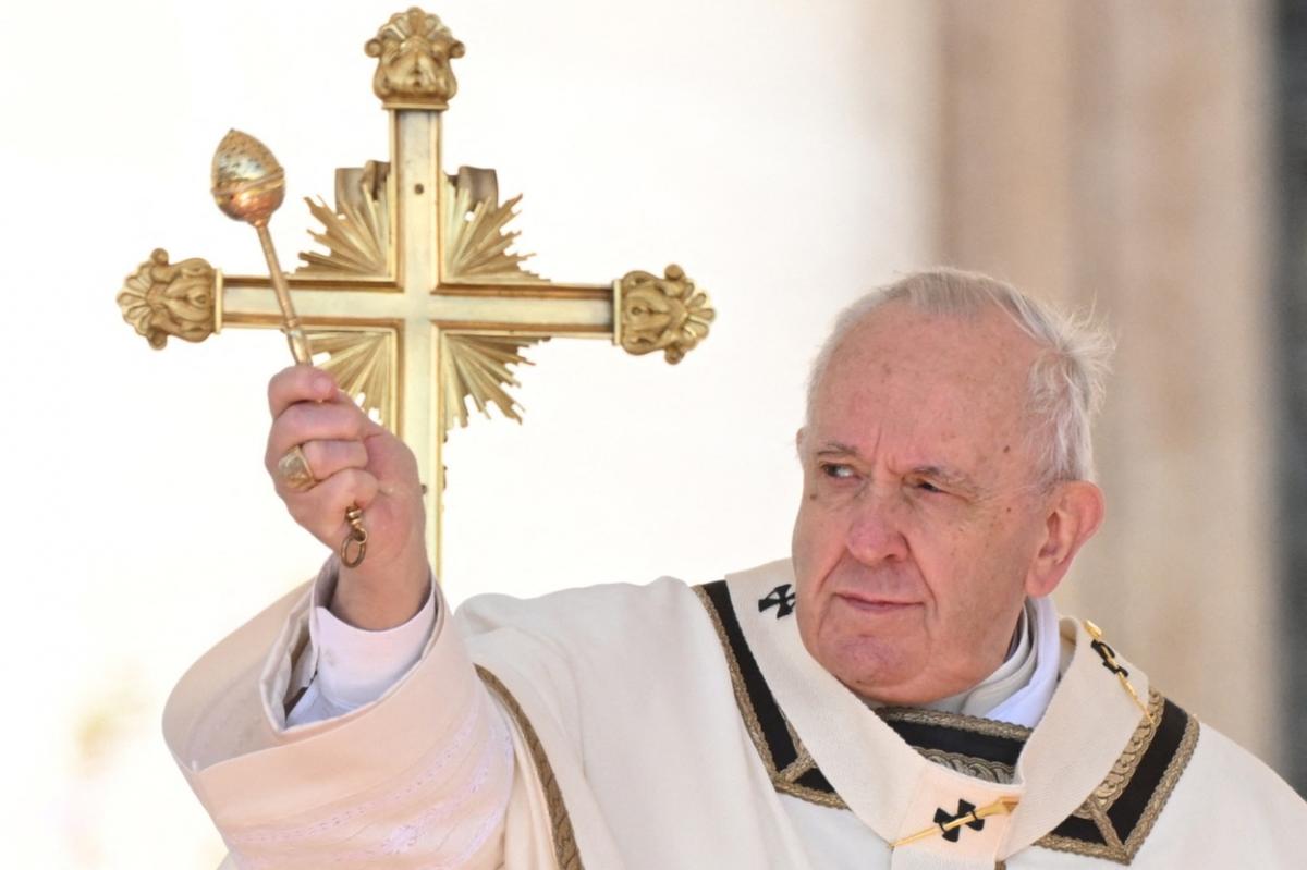 Papa Francisc a catalogat războiul drept un conflict ''crud şi lipsit de sens'' Papa Francisc a catalogat războiul drept un conflict ''crud şi lipsit de sens''