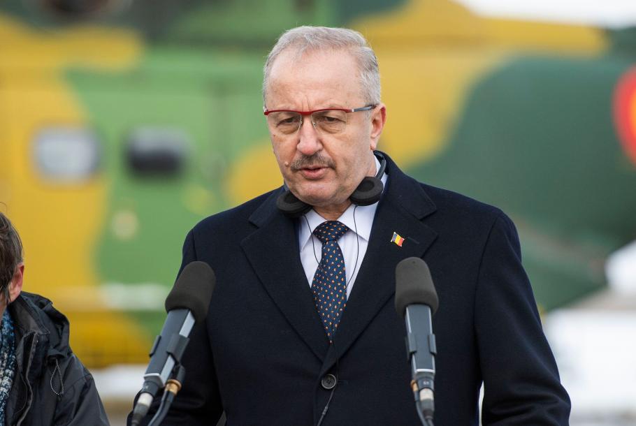 Vasile Dîncu ministrul Apărării Naționale Vasile Dîncu