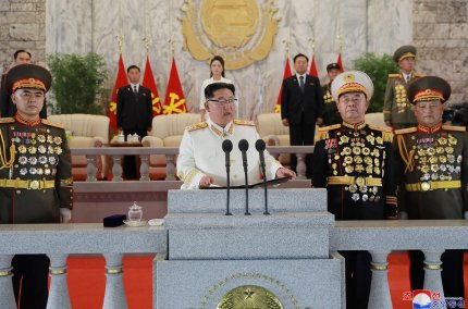 Kim Jong-un: "Forţele nucleare trebuie să fie pregătite oricând"