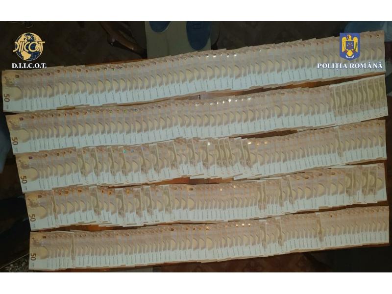 Grup infracţional de români, cercetat pentru exploatarea mai multor conaţionali în Anglia