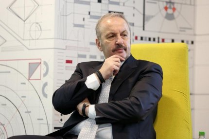 Vasile Dîncu, după ce site-ul MApN a fost atacat cibernetic: "Un atac simbolic mai degrabă"