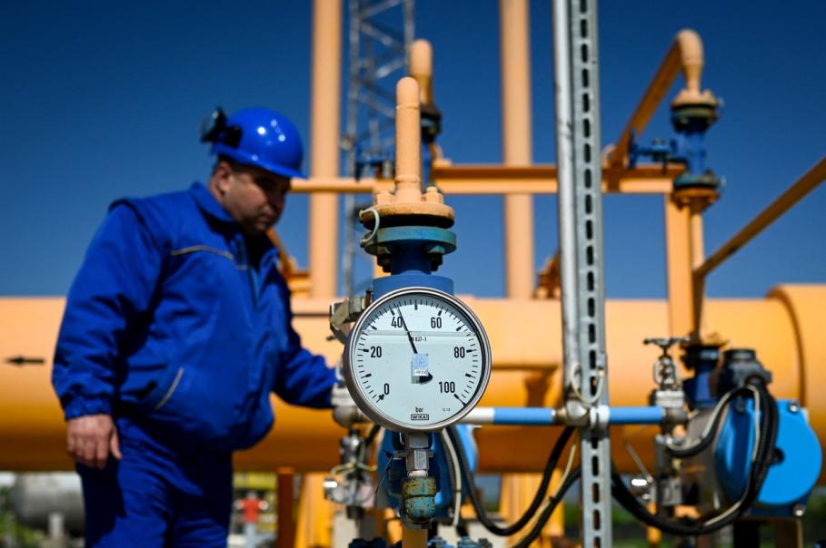Ucraina deviază fluxul de gaze din Rusia: ”E caz de forță majoră”. Gazprom susține că e ”imposibil”. Prețul gazelor Ucraina deviază fluxul de gaze din Rusia: ”E caz de forță majoră”. Gazprom susține că e ”imposibil”. Prețul gazelor