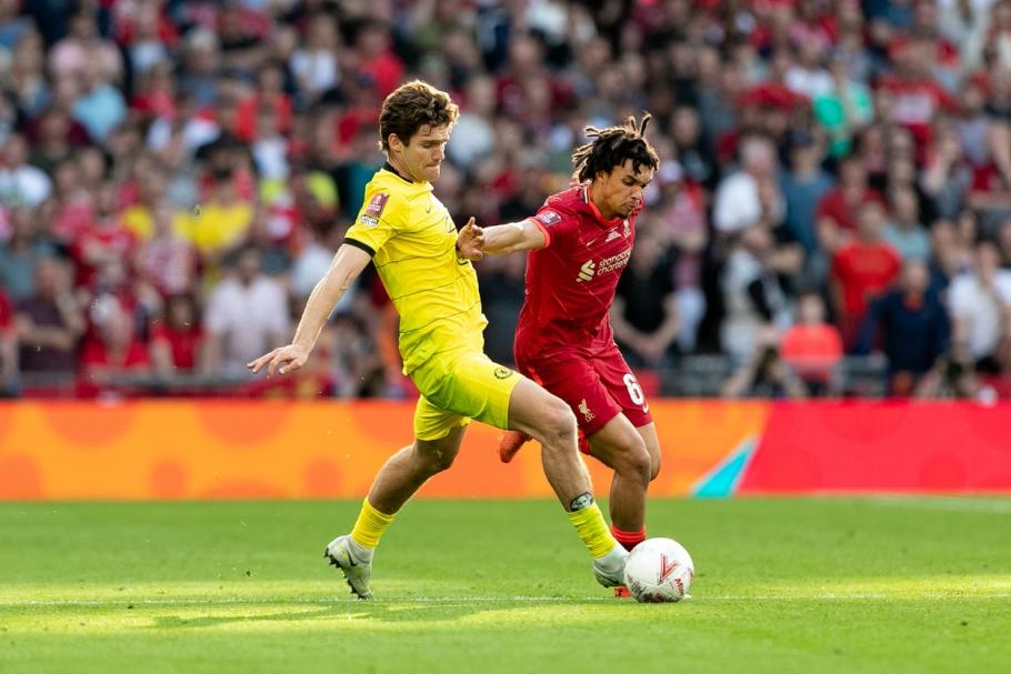 Finala Cupei Angliei 2022. Chelsea - Liverpool, 0-0, 5-6 după loviturile de departajare. Liverpool câştigă Cupa Angliei după 16 ani Finala Cupei Angliei 2022. Chelsea - Liverpool, 0-0, 5-6 după loviturile de departajare. Liverpool câştigă Cupa Angliei după 16 ani