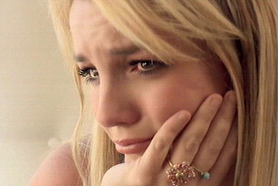 Britney Spears a suferit un avort spontan la o lună după ce a anunţat că este însărcinată Britney Spears a suferit un avort spontan la o lună după ce a anunţat că este însărcinată