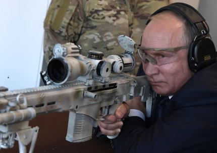 Vladimir Putin se implică personal în războiul din Ucraina