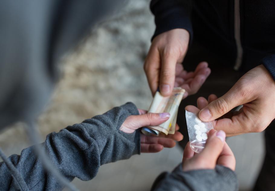 Explicaţiile bărbatului, denunţat de fosta soţie Explicaţiile bărbatului, denunţat de fosta soţie