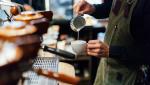 Amendă de 1.000 de euro pentru o cafenea, după ce un client s-a plâns la poliție că vinde nespresso prea scump