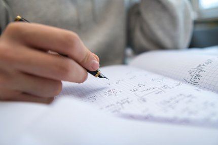 Testul 5 de antrenament pentru Evaluare Naţională 2022 - matematică