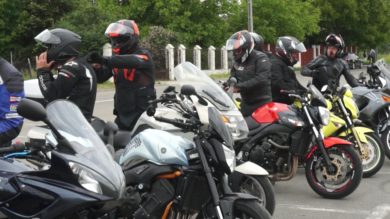 Lecţii de conducere prudentă pentru conducătorii din Bistriţa