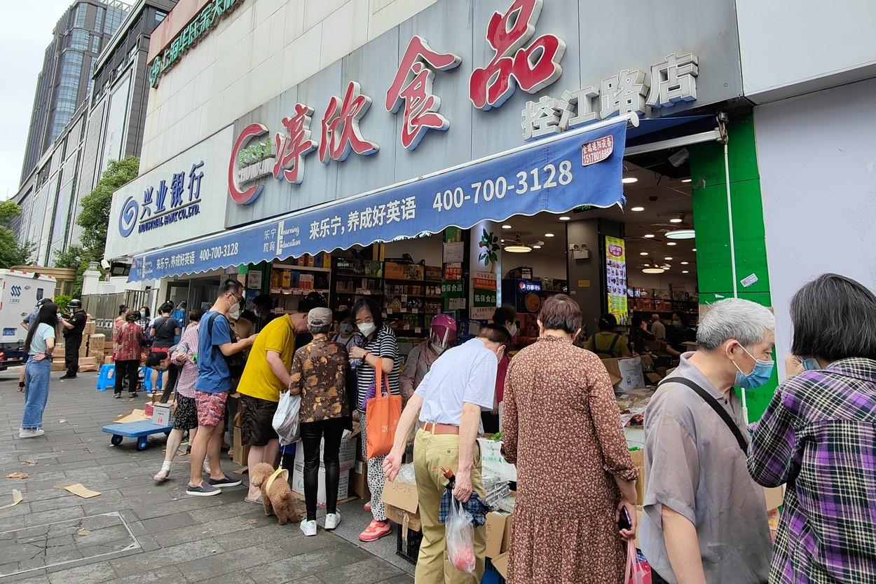 15 milioane de locuitori din Shanghai, din nou în lockdown