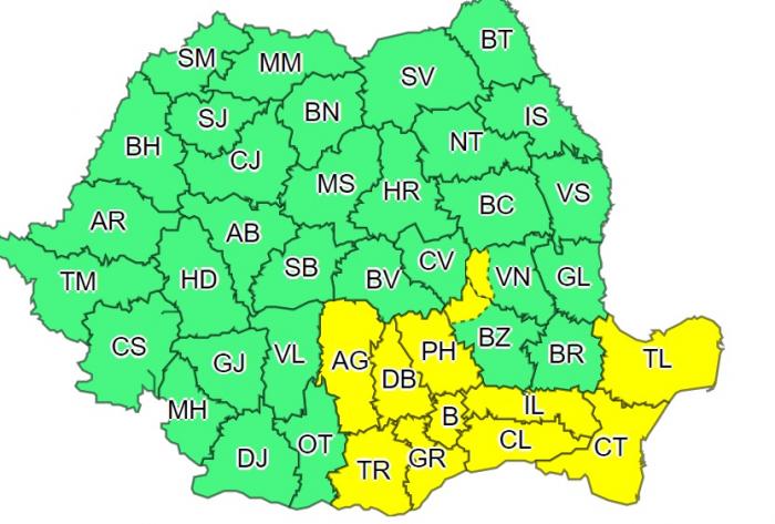 Alertă meteo de vreme severă în România. București și 11 județe din sud-estul țării, sub cod galben de ploi torențiale, grindină și vijelii, până miercuri dimineață