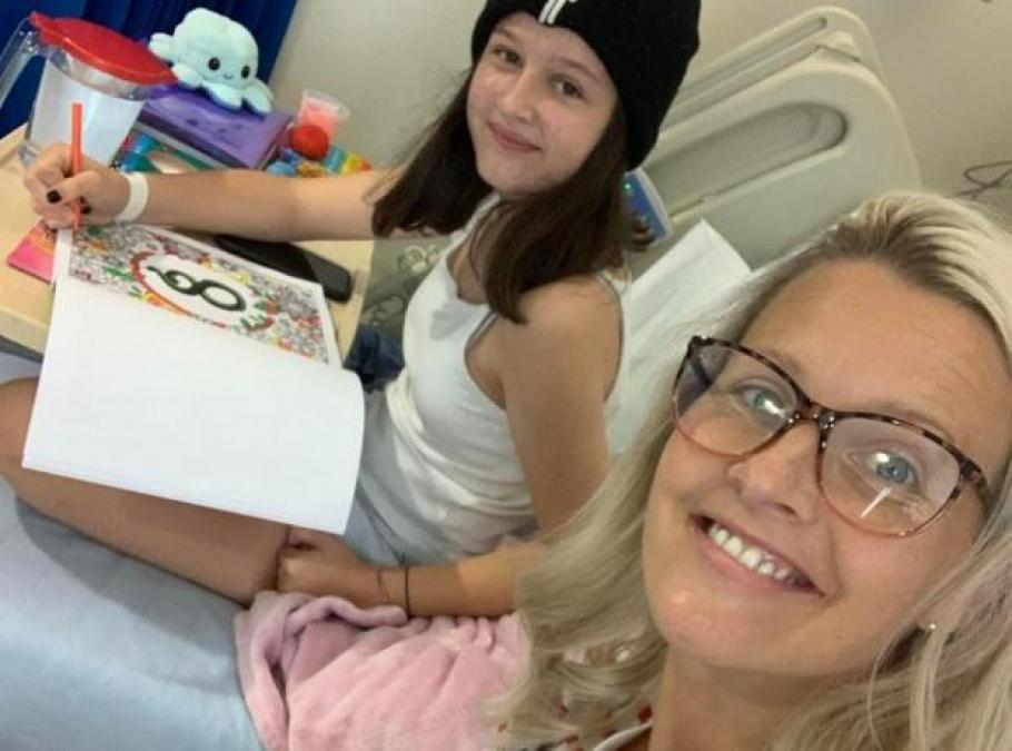 O adolescentă a fost diagnosticată, după luni de chinuri, cu 2 boli cumplite O adolescentă a fost diagnosticată, după luni de chinuri, cu 2 boli cumplite