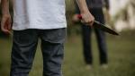 Adolescent de 14 ani, înjunghiat în plină stradă de un alt copil, în Craiova