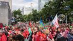 Protest masiv la Bruxelles. 80.000 de oameni au ieşit în stradă nemulţumiţi de preţuri. Aeroportul din Bruxelles a fost blocat