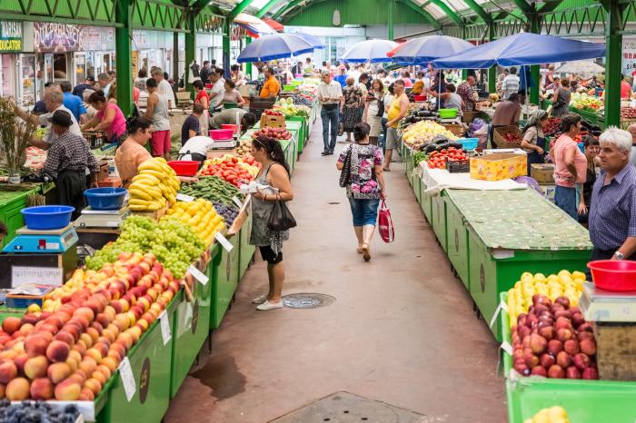 Cel mai mic preţ la alimente se găseşte în România