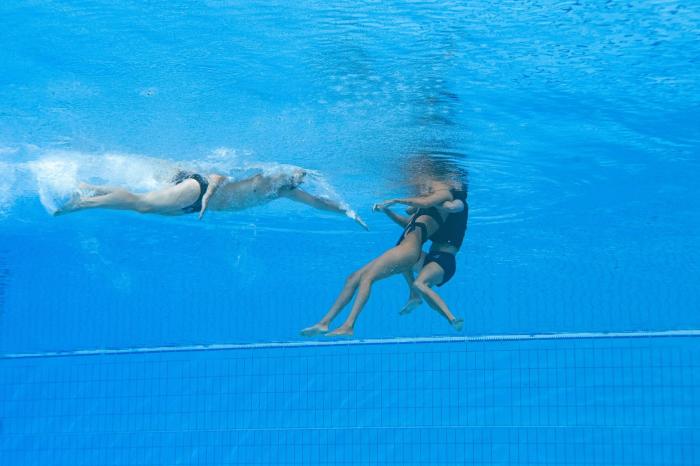 Anita Alvarez, înotătoarea care a fost salvată de antrenoarea sa la Budapesta, este la al doilea leșin. A fost scoasă în ultimul moment de același înger păzitor