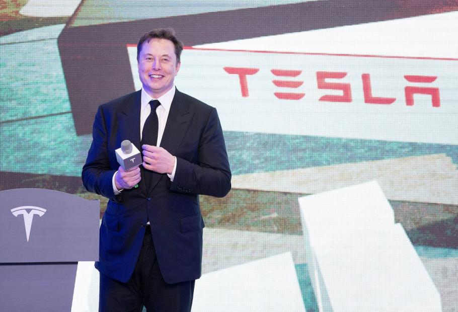 Elon Musk, CEO Tesla Elon Musk, CEO Tesla