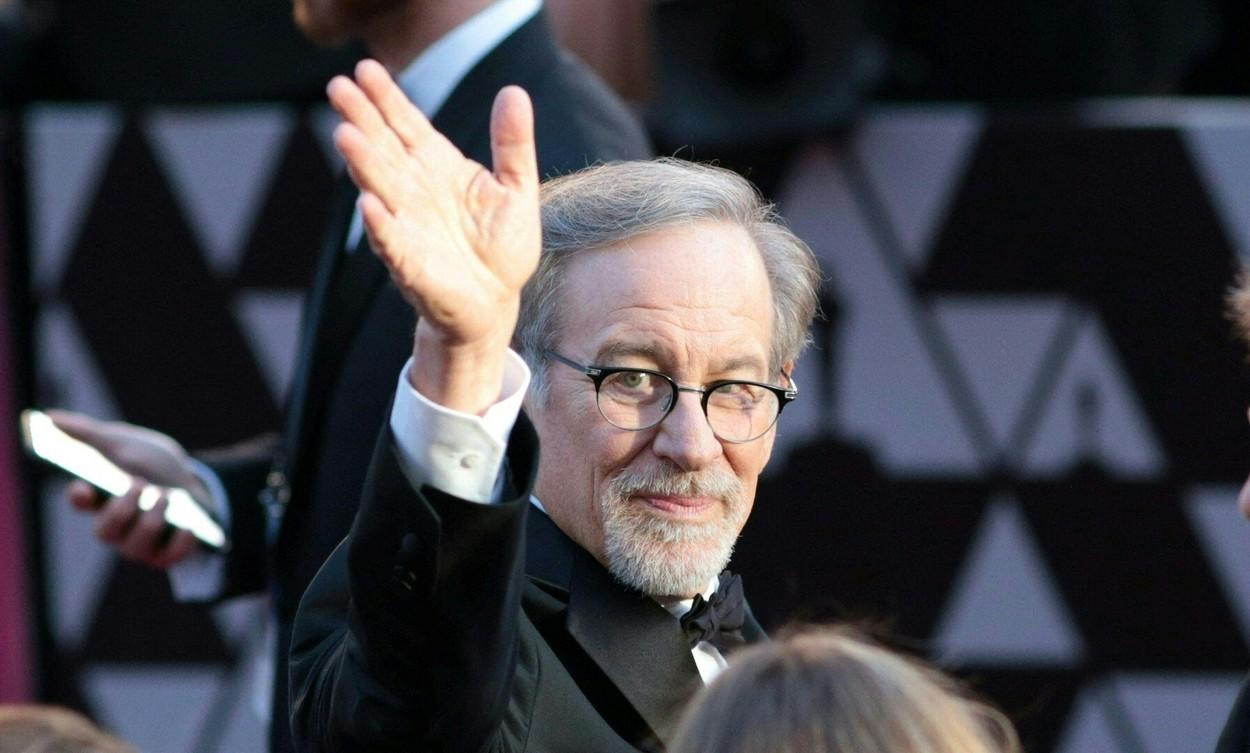 Steven Spielberg surprinde la 75 de ani