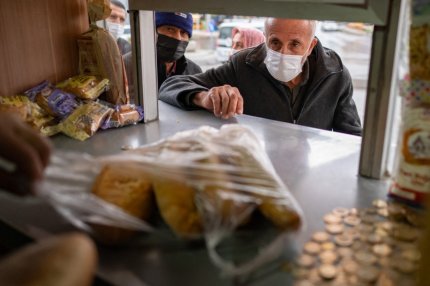 Ministrul Agriculturii estimează o majorare a preţului pâinii