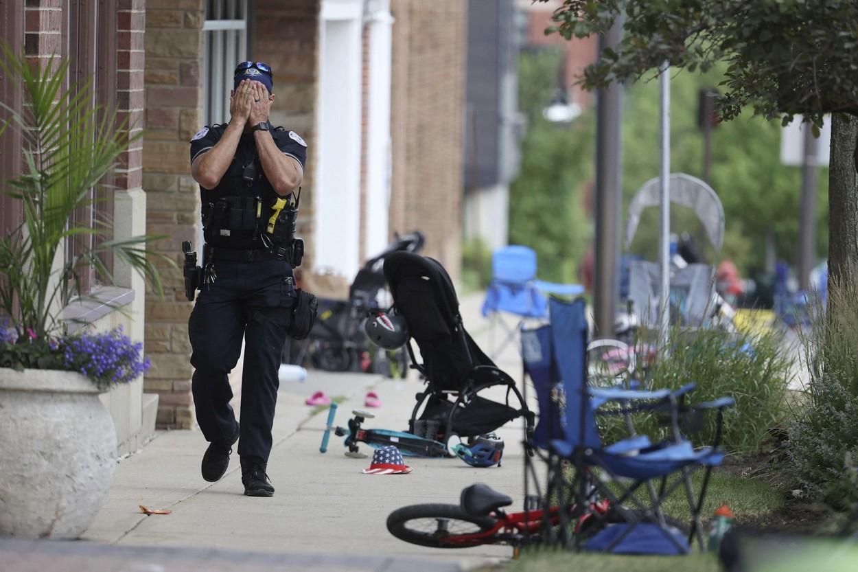 Masacru în Chicago la parada din 4 iulie