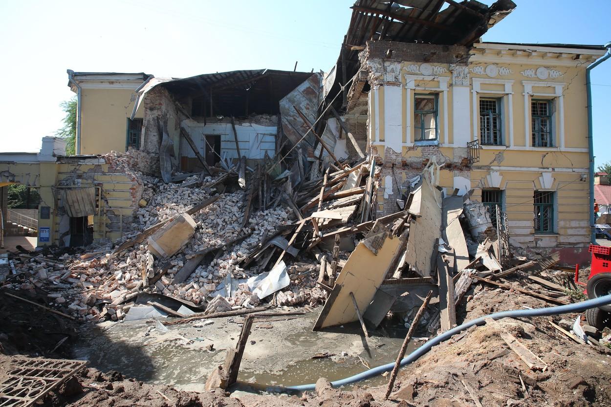 Rușii au bombardat Harkovul. Sunt cel puţin trei morți, după un atac cu rachete asupra oraşului