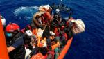 Trei morţi şi 45 de supravieţuitori, găsiți în largul Insulelor Canare. Majoritatea sunt migranți marocani