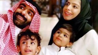 Pedeapsă dură pentru o femeie din Arabia Saudită din cauza unor postări de pe Twitter. Ea este acuzată de "destabilizarea securității civile şi naţionale"