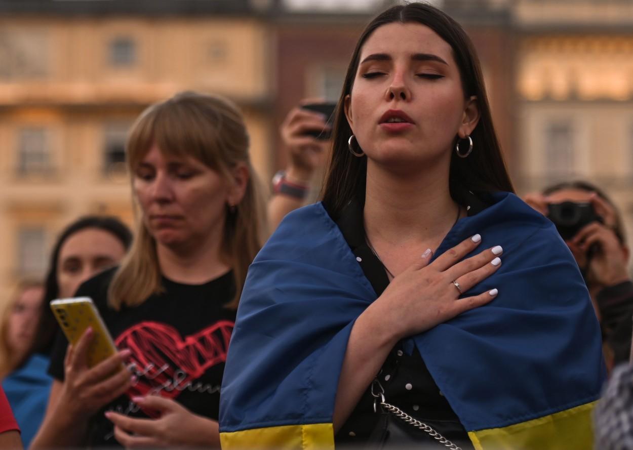 Ucraina sărbătoreşte 31 de ani de la proclamarea independenţei faţă de Uniunea Sovietică. Zelenski: "Crimeea a fost şi este Ucraina"