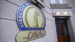 Fost polițist din Corpul de Control al MAI, reținut de procurorii DNA pentru luare de mită