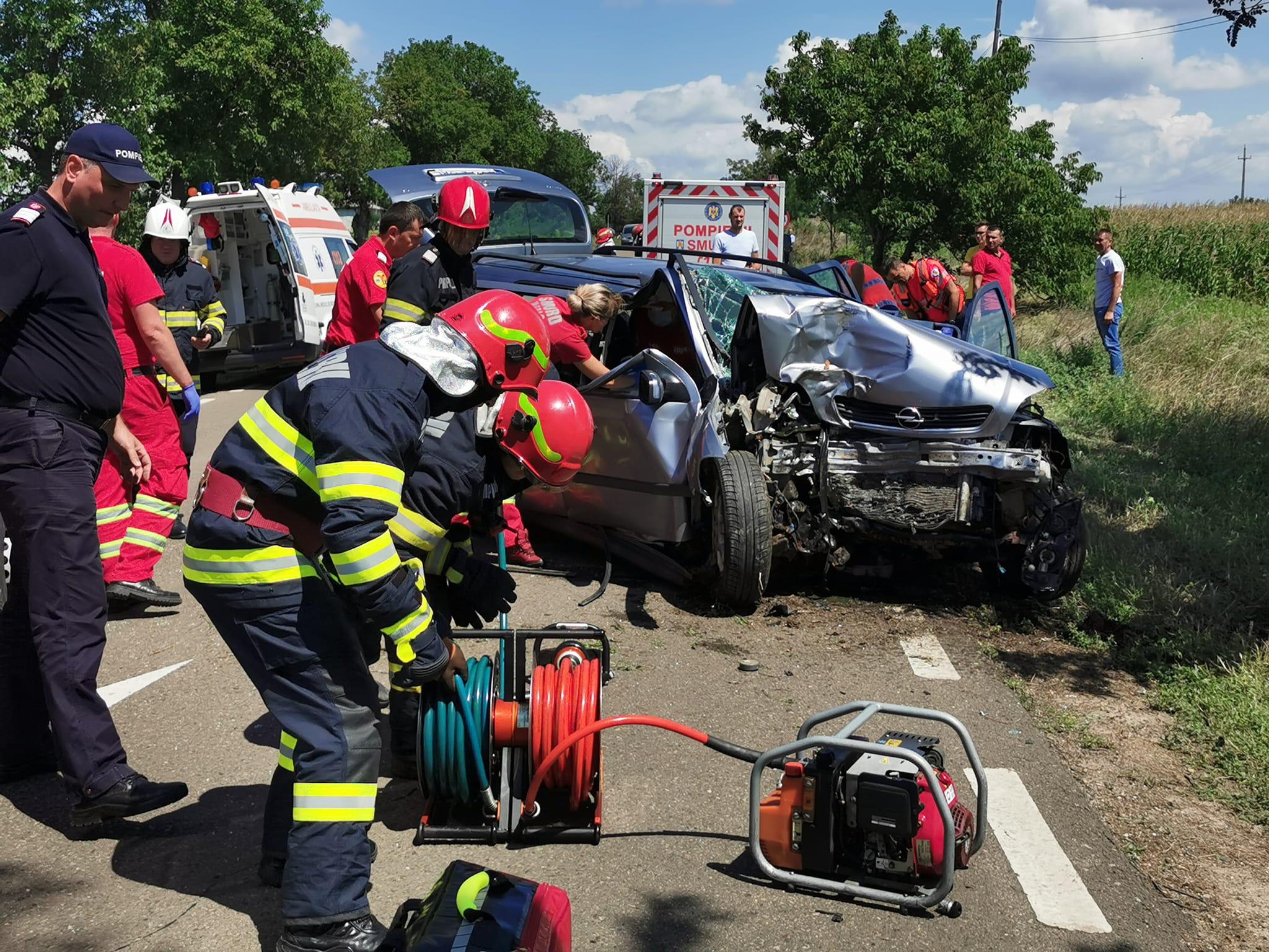 Accident pe o şosea din Botoşani