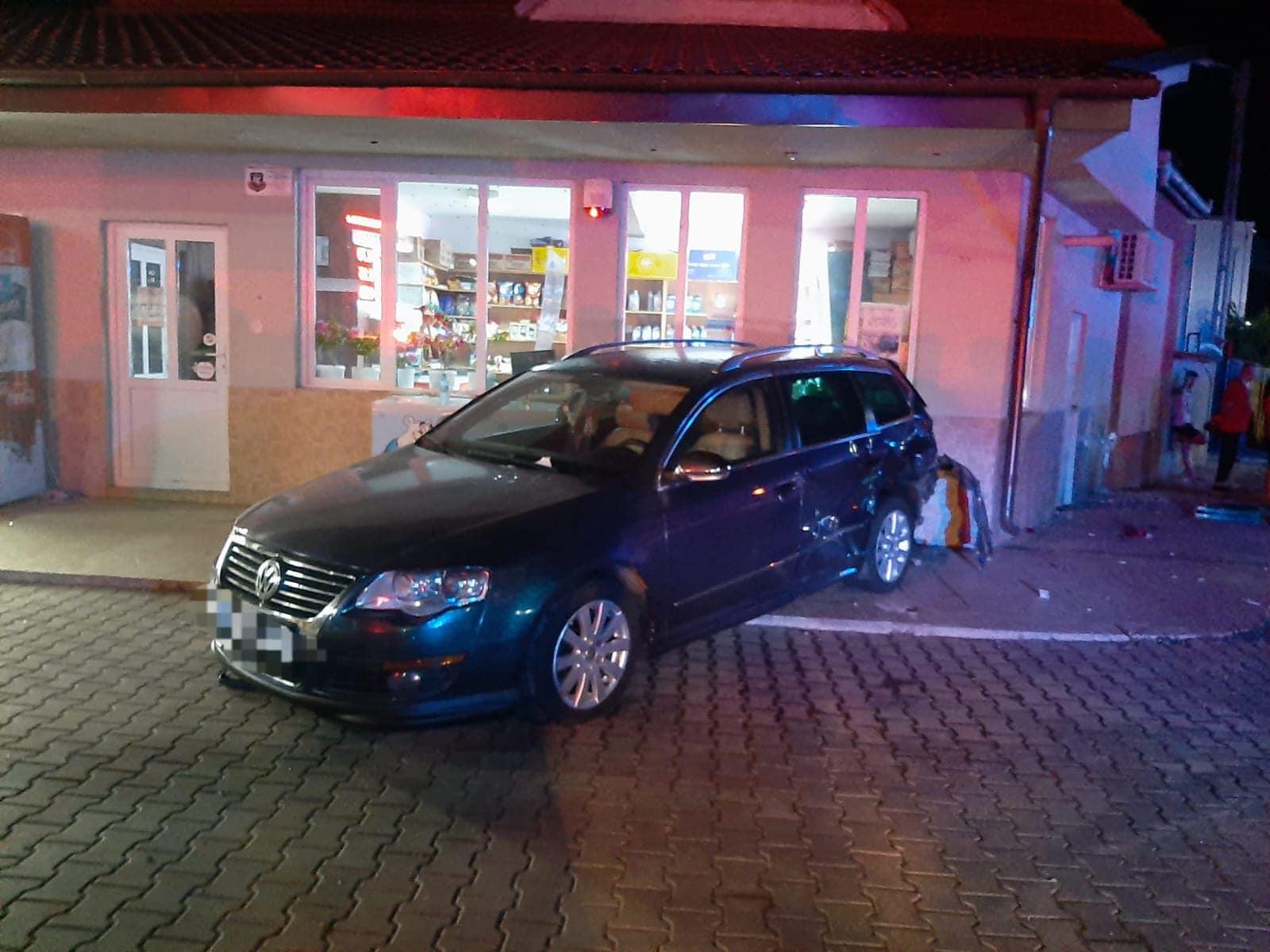 Tânărul de 16 ani, pasager în maşina groazei din Cobadin, a murit la două zile de la accident