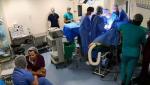 ”Horror, inadmisibil!” Cadru medical, filmat la o cafea, fără măscă, în sala de operație, la Fundeni