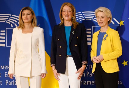 Ursula von der Leyen și Olena Zelenska, în plenul Parlamentului European