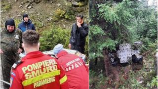 Tată şi fiu, de cetăţenie maghiară, au fost transportaţi la spital, după ce au căzut cu ATV-ul într-o prăpastie din Bihor
