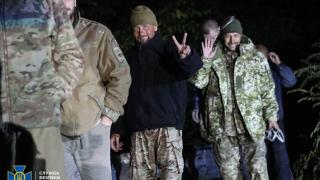 Autorităţile ucrainene anunţă că mulţi dintre prizonierii predaţi Kievului de Moscova au fost "torturaţi" în captivitate
