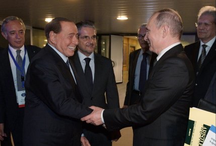 Silvio Berlusconi, aliatul lui Vladimir Putin: "A fost împins să declanşeze războiul din Ucraina"