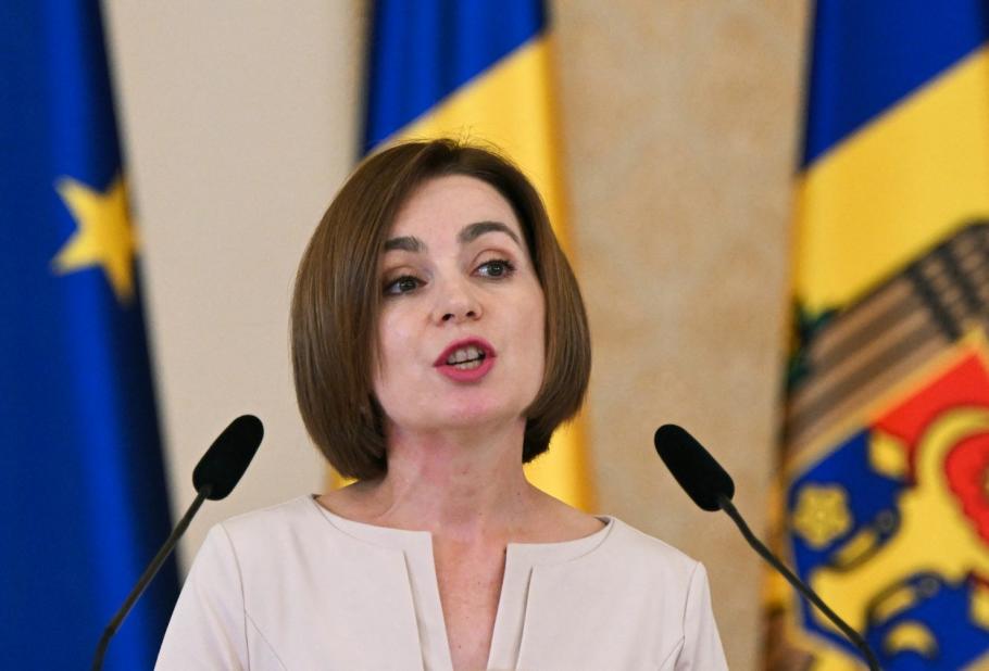 Moldovenii cu pașapoarte rusești care luptă în Ucraina de partea ruşilor și-ar putea pierde cetățenia. Anunţul Chişinăului Moldovenii cu pașapoarte rusești care luptă în Ucraina de partea ruşilor și-ar putea pierde cetățenia. Anunţul Chişinăului