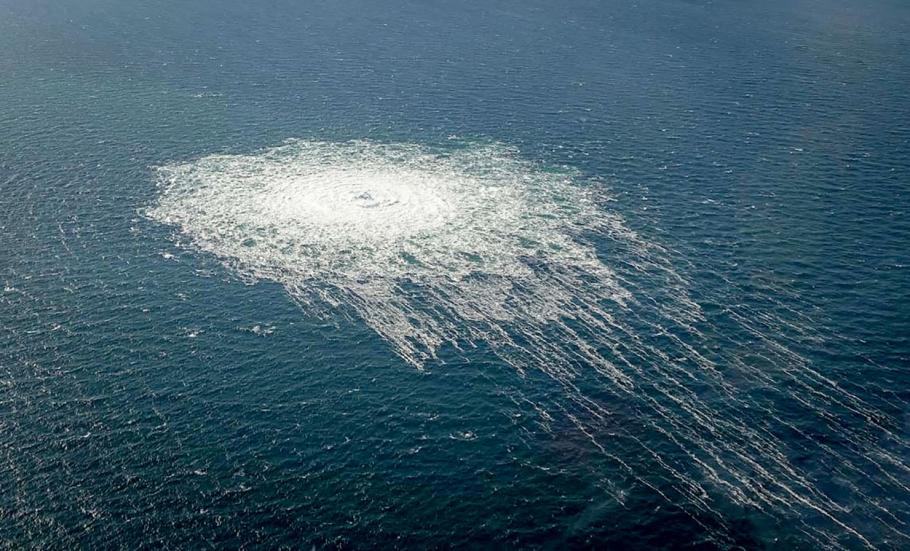Explozii subacvatice semnalate înaintea scurgerilor de gaze din conductele Nord Stream. Una dintre deflagraţii a avut forţa a 100kg de dinamită Explozii subacvatice semnalate înaintea scurgerilor de gaze din conductele Nord Stream. Una dintre deflagraţii a avut forţa a 100kg de dinamită