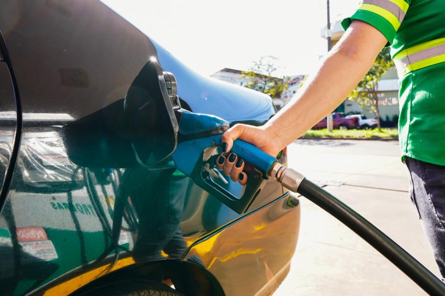 Furious Collective Great oak Franța cere traderilor sa returneze milioane de barili de petrol. Rămâne fără stocuri și nu mai poate importa din Rusia din decembrie | Observatornews.ro Furious Collective Great oak Franța cere traderilor sa returneze milioane de barili de petrol. Rămâne fără stocuri și nu mai poate importa din Rusia din decembrie | Observatornews.ro