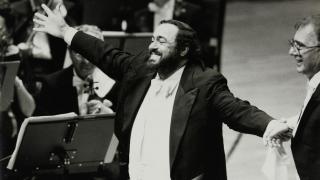 15 ani de la moartea tenorului Luciano Pavarotti. Secretul din spatele ultimei apariţii publice