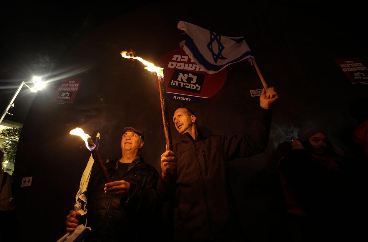 Proteste de amploare la Tel Aviv. Peste 80.000 de oameni au ieșit în stradă, nemulțumiți de planurile Guvernului de a revizui sistemul judiciar