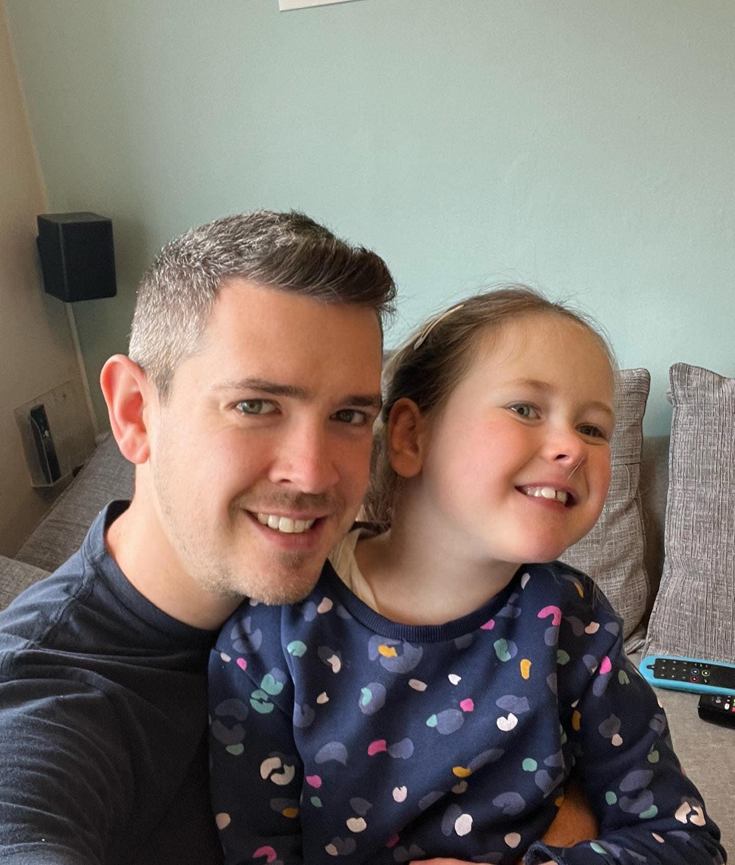 David Hutton şi fiica sa